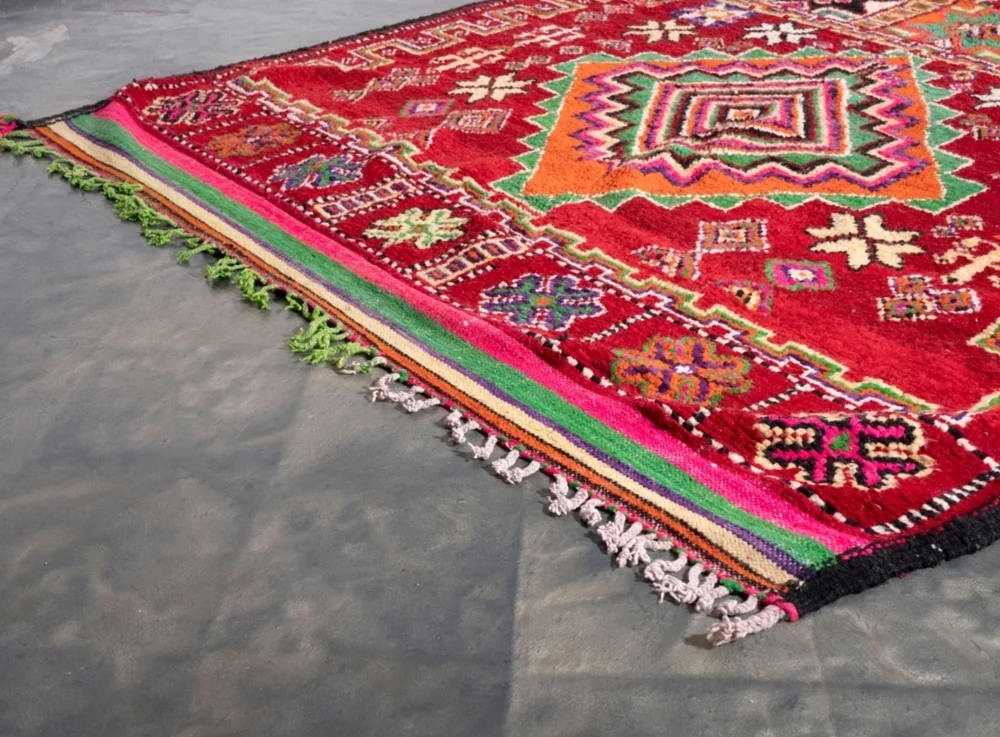 Tapis berbère : l’art marocain au cœur de la tendance 2026 Tapis berbère : l’art marocain au cœur de la tendance 2026